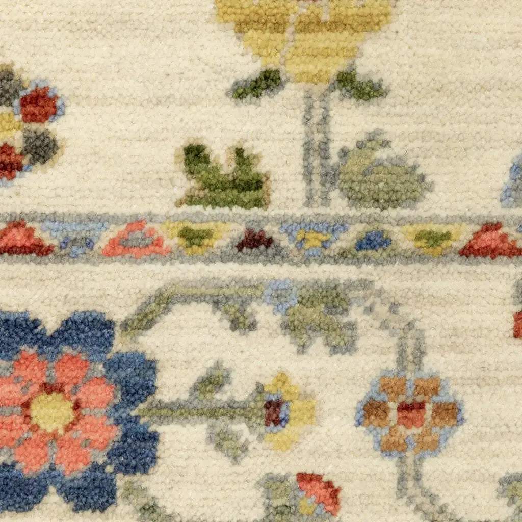 2' X 3' Ivory Oriental Power Loom Stain Resistant Area Rug With Fringe - Homeroots - Flyclothing LLC