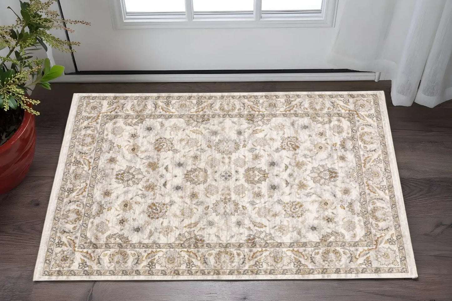 3' X 5' Ivory And Grey Oriental Power Loom Stain Resistant Area Rug With Fringe - Homeroots - Flyclothing LLC