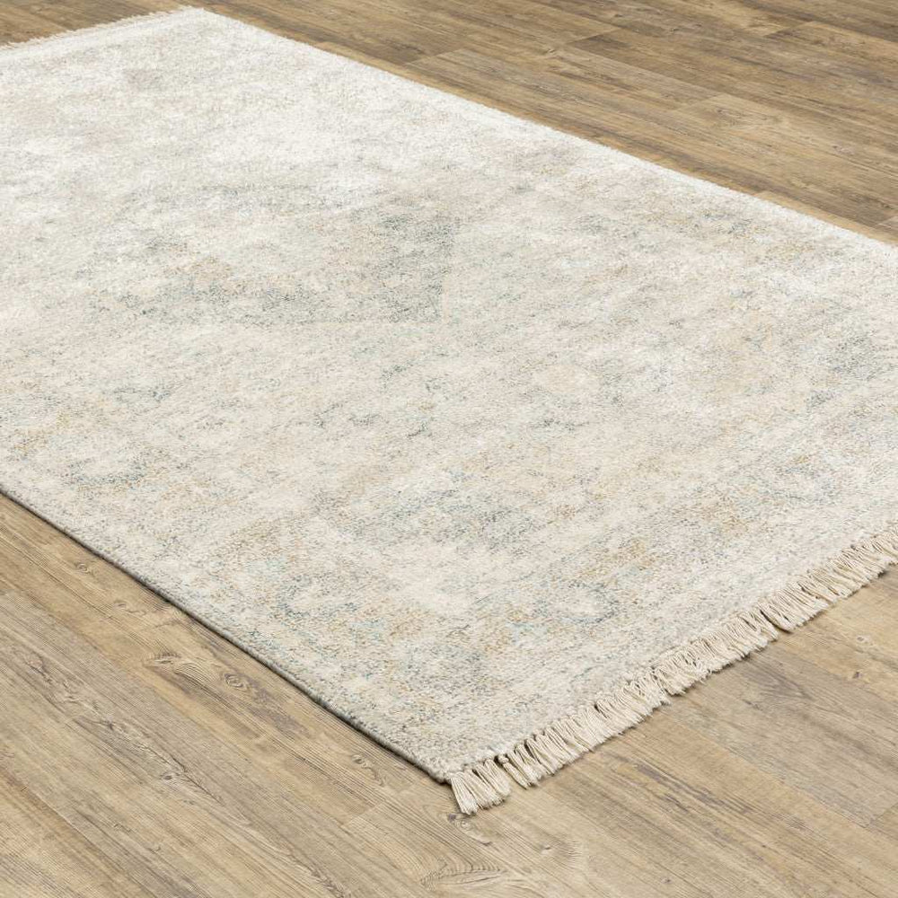5' X 8' Beige And Grey Oriental Hand Loomed Stain Resistant Area Rug With Fringe - Homeroots - Flyclothing LLC
