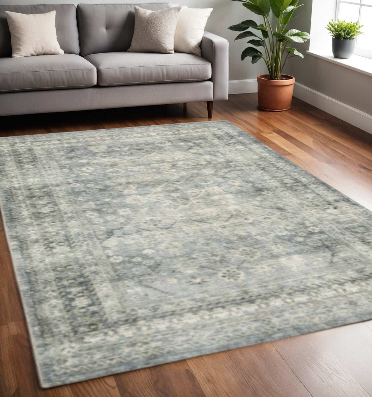 5' X 7' Blue Ivory And Grey Oriental Power Loom Stain Resistant Area Rug - Homeroots - Flyclothing LLC