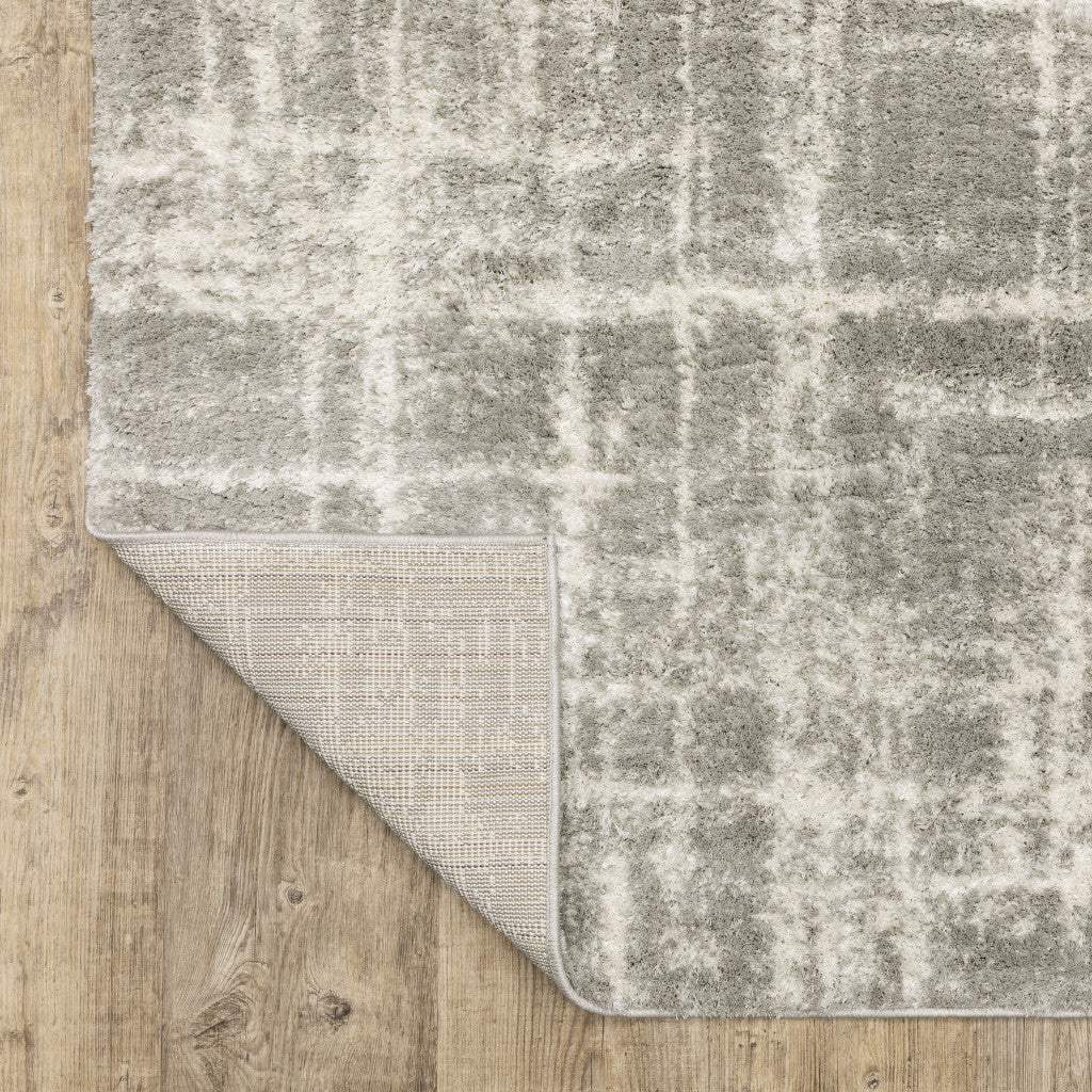 5' X 8' Grey And Ivory Abstract Shag Power Loom Stain Resistant Area Rug - Homeroots - Flyclothing LLC