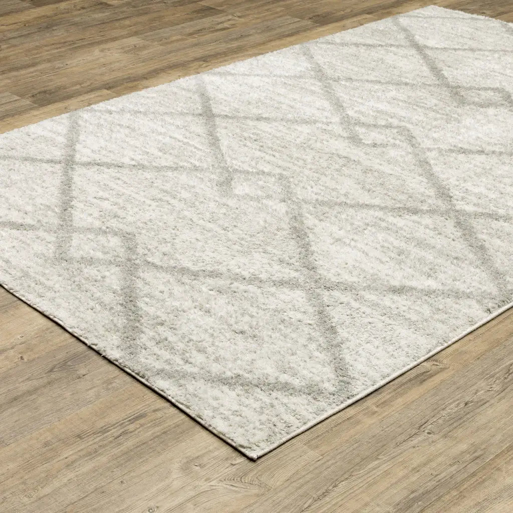 2' X 3' Ivory And Grey Geometric Shag Power Loom Stain Resistant Area Rug - Homeroots - Flyclothing LLC