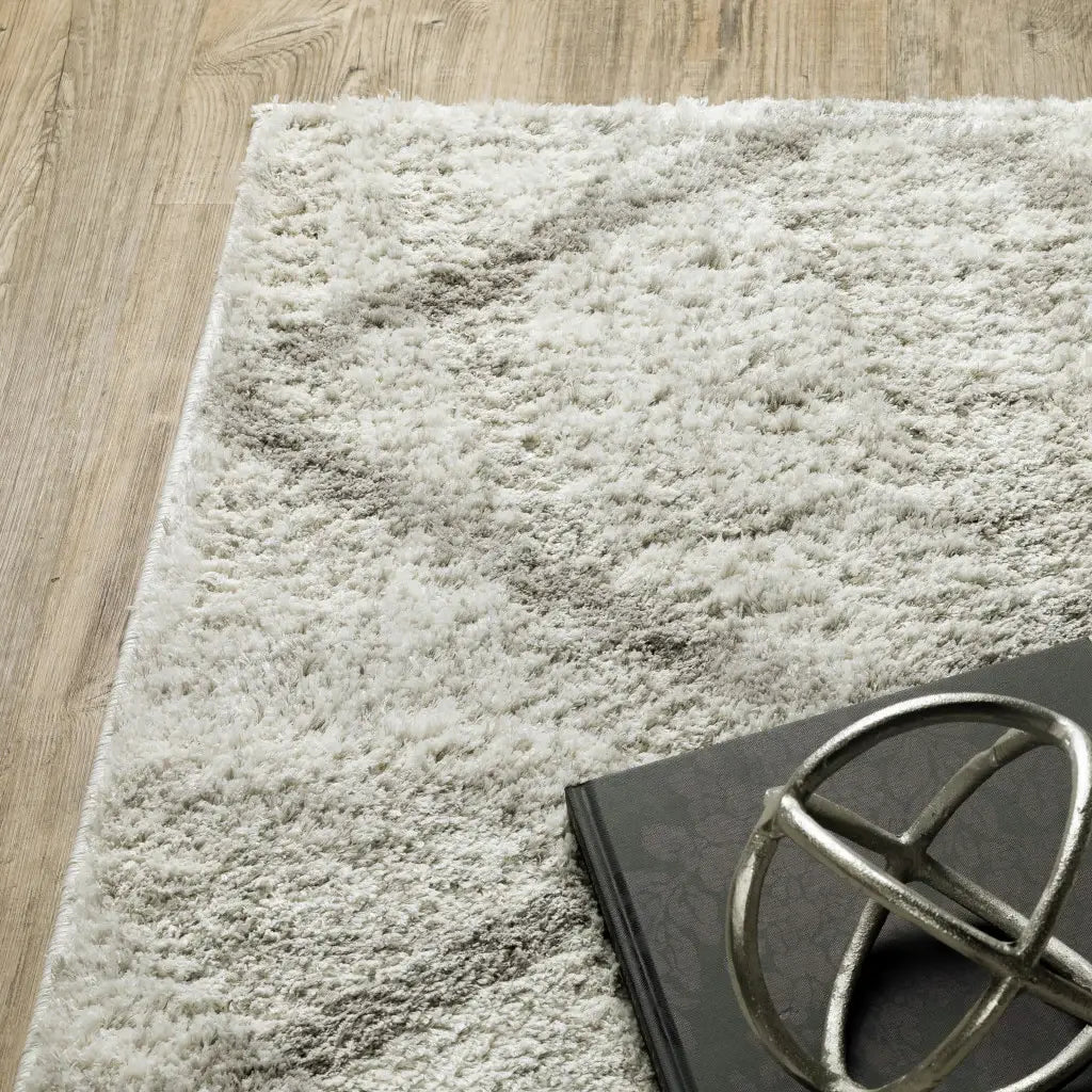 5' X 8' Ivory And Grey Geometric Shag Power Loom Stain Resistant Area Rug - Homeroots - Flyclothing LLC