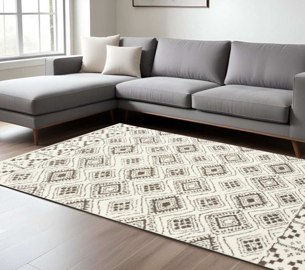 8' X 11' Ivory And Brown Geometric Shag Power Loom Stain Resistant Area Rug - Homeroots - Flyclothing LLC