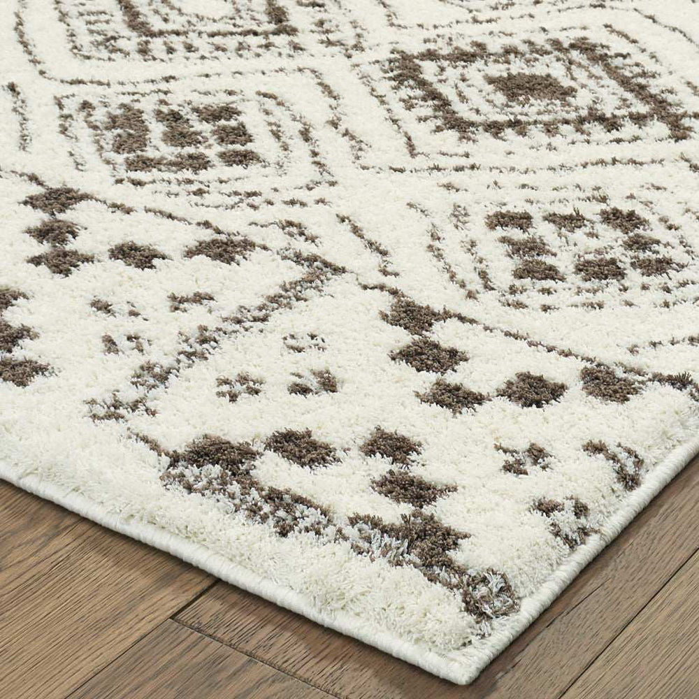 10' X 13' Ivory And Brown Geometric Shag Power Loom Stain Resistant Area Rug - Homeroots - Flyclothing LLC