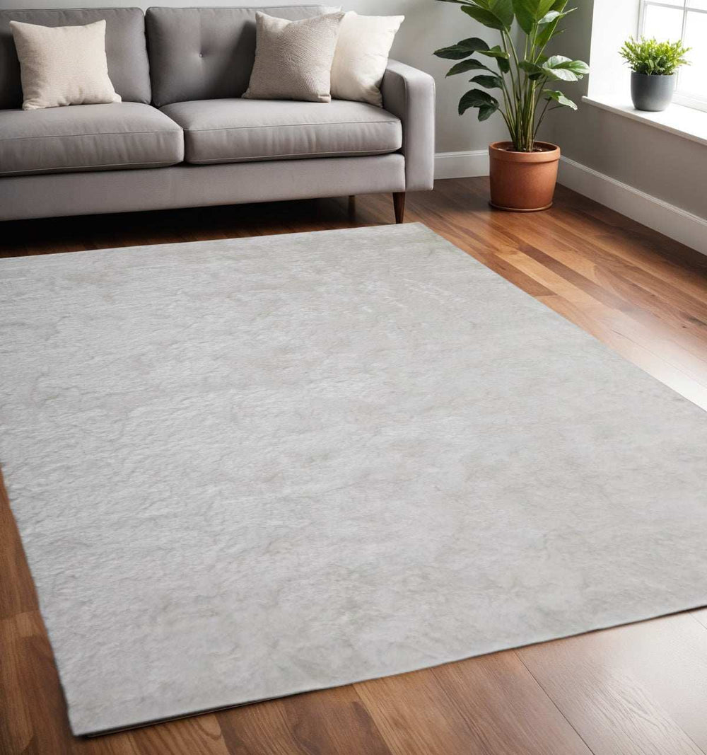 5' X 8' White Shag Tufted Handmade Area Rug - Homeroots - Flyclothing LLC