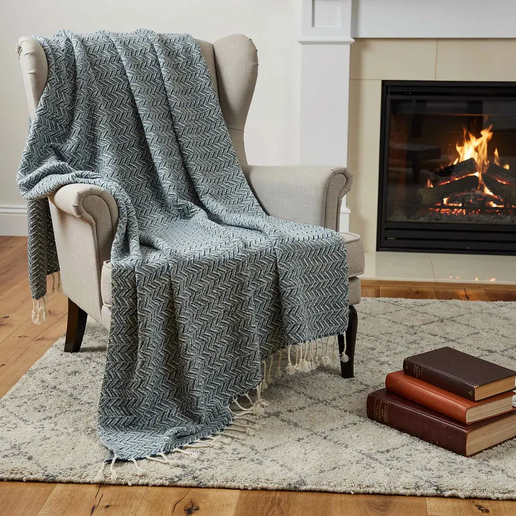 50" X 60" Gray Cotton Woven Chevron Throw Blanket with Fringe - Homeroots - Flyclothing LLC