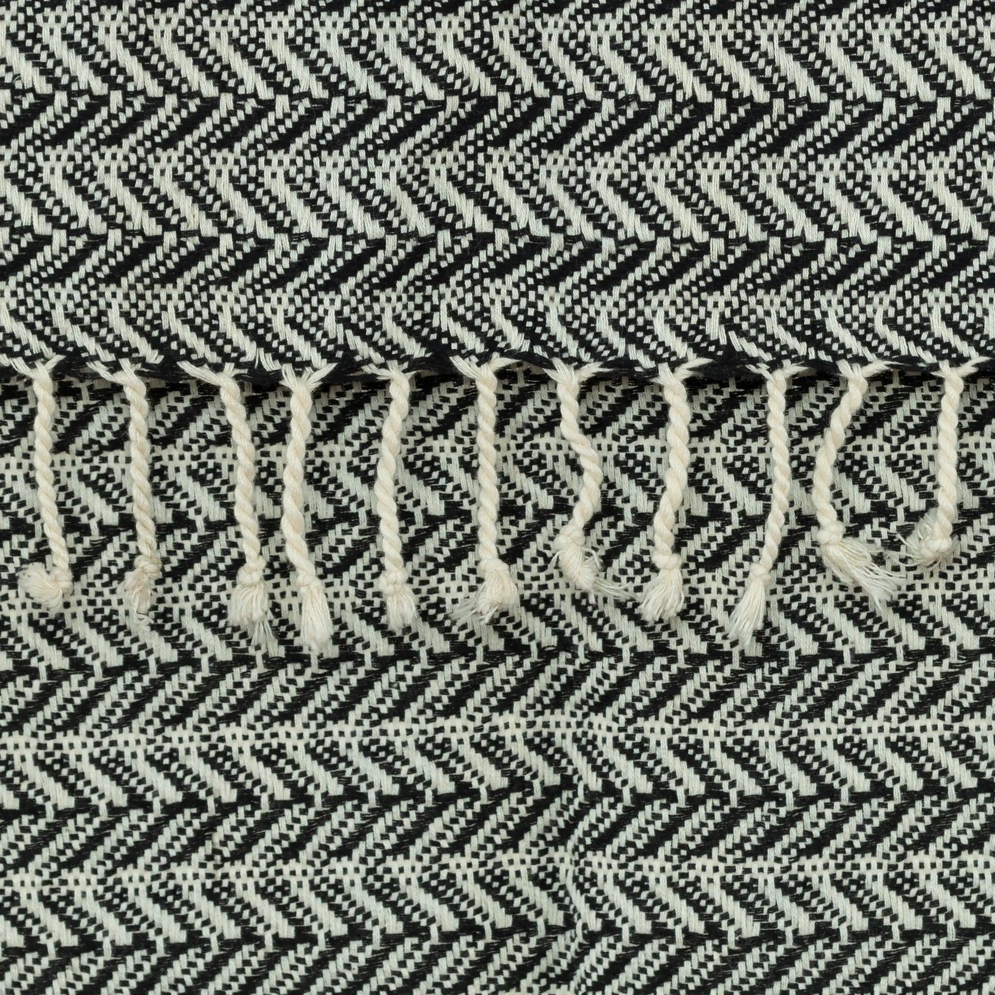 50" X 60" Black And Ivory Chevron Cotton Throw Blanket with Fringe - Homeroots - Flyclothing LLC