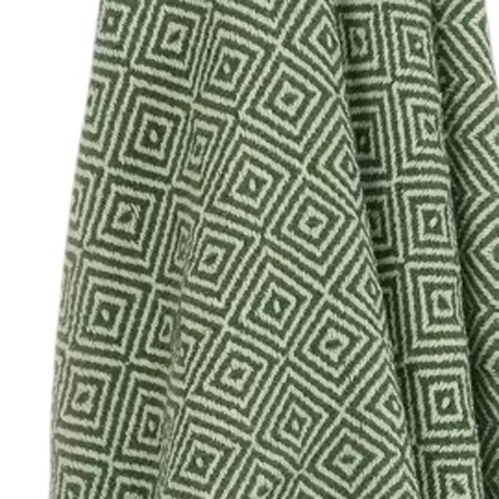 50" X 60" Green Cotton Woven Geometric Throw Blanket with Fringe - Homeroots - Flyclothing LLC