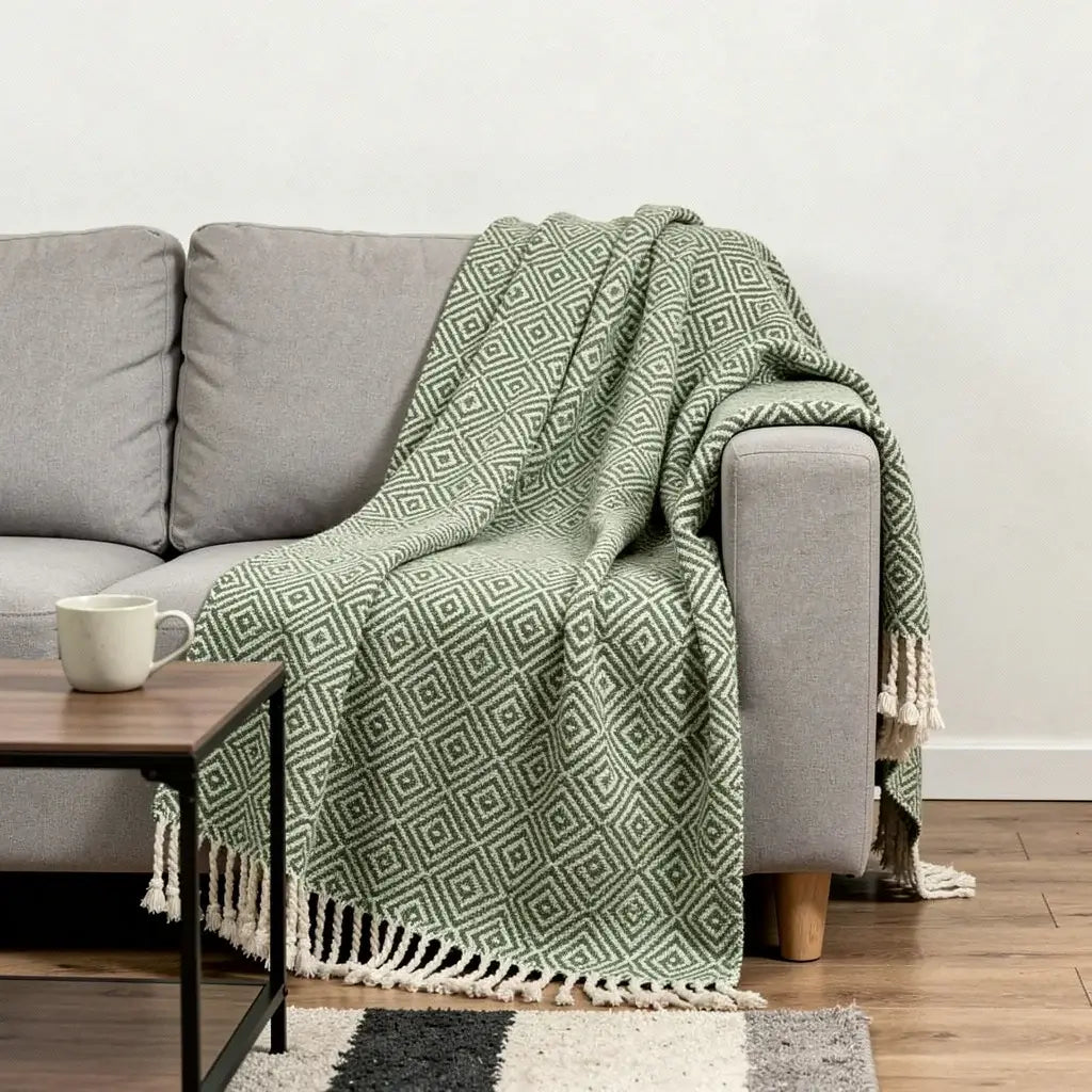 50" X 60" Green Cotton Woven Geometric Throw Blanket with Fringe - Homeroots - Flyclothing LLC