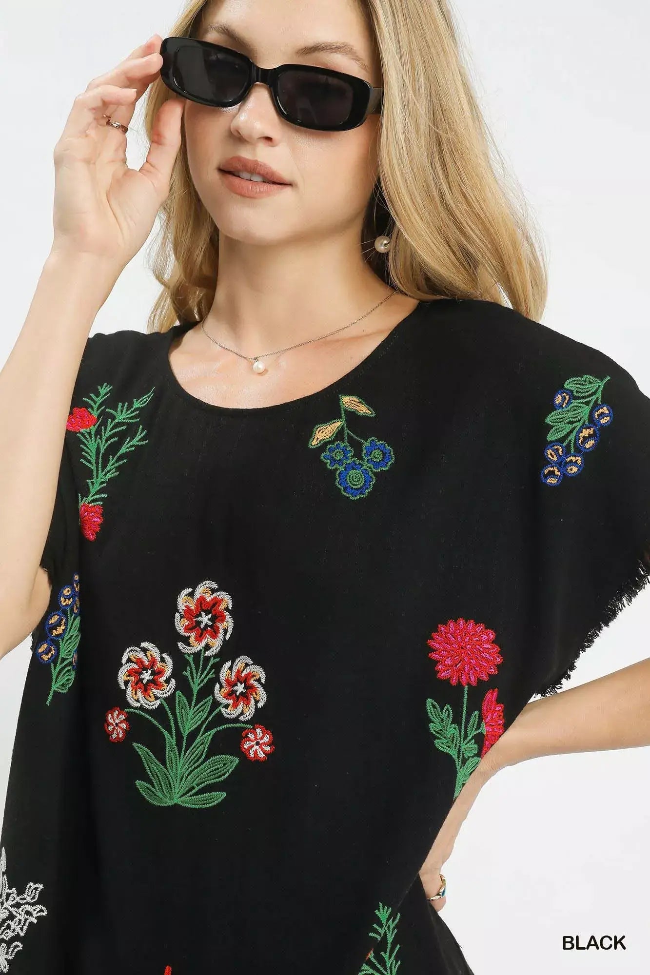 Umgee Linen Blend Embroidered Frayed Hem Top - Trendsi - Flyclothing LLC