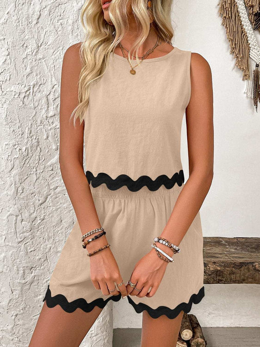 Contrast Trim Round Neck Top and Shorts Set - Trendsi - Flyclothing LLC