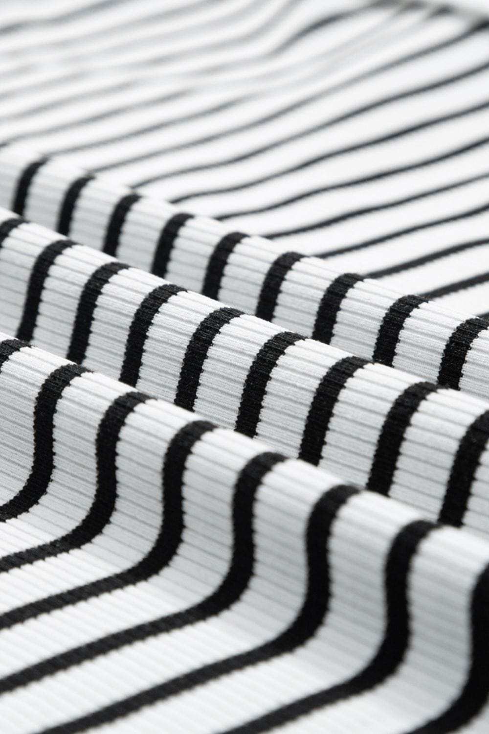 Striped Contrast Top and Shorts Set - Trendsi - Flyclothing LLC