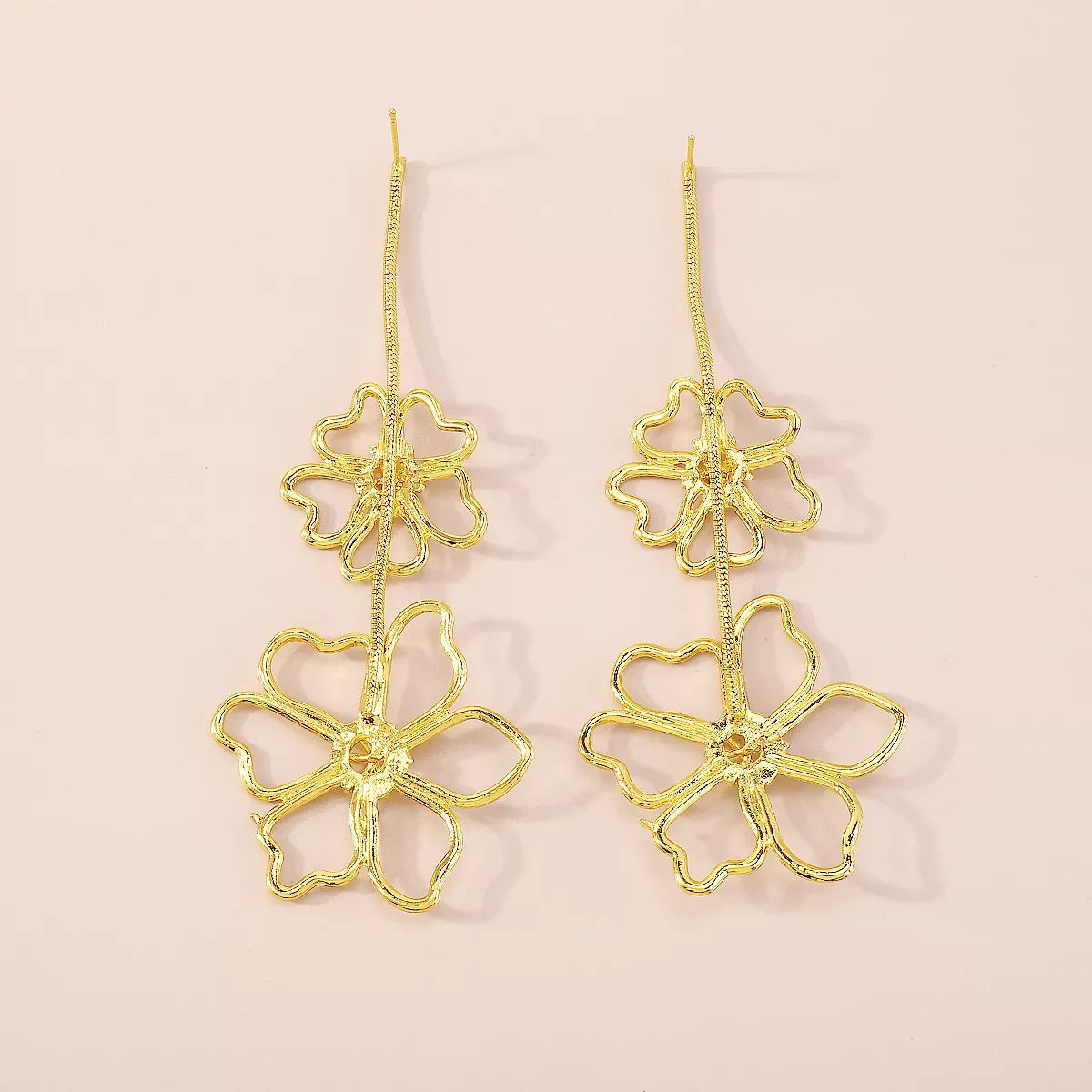 Alloy Flower Dangle Earrings - Trendsi - Flyclothing LLC