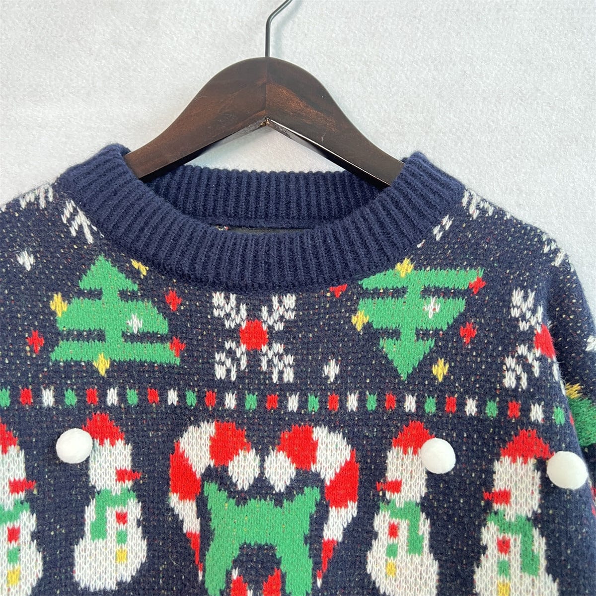 Christmas Pattern Round Neck Long Sleeve Sweater - Trendsi
