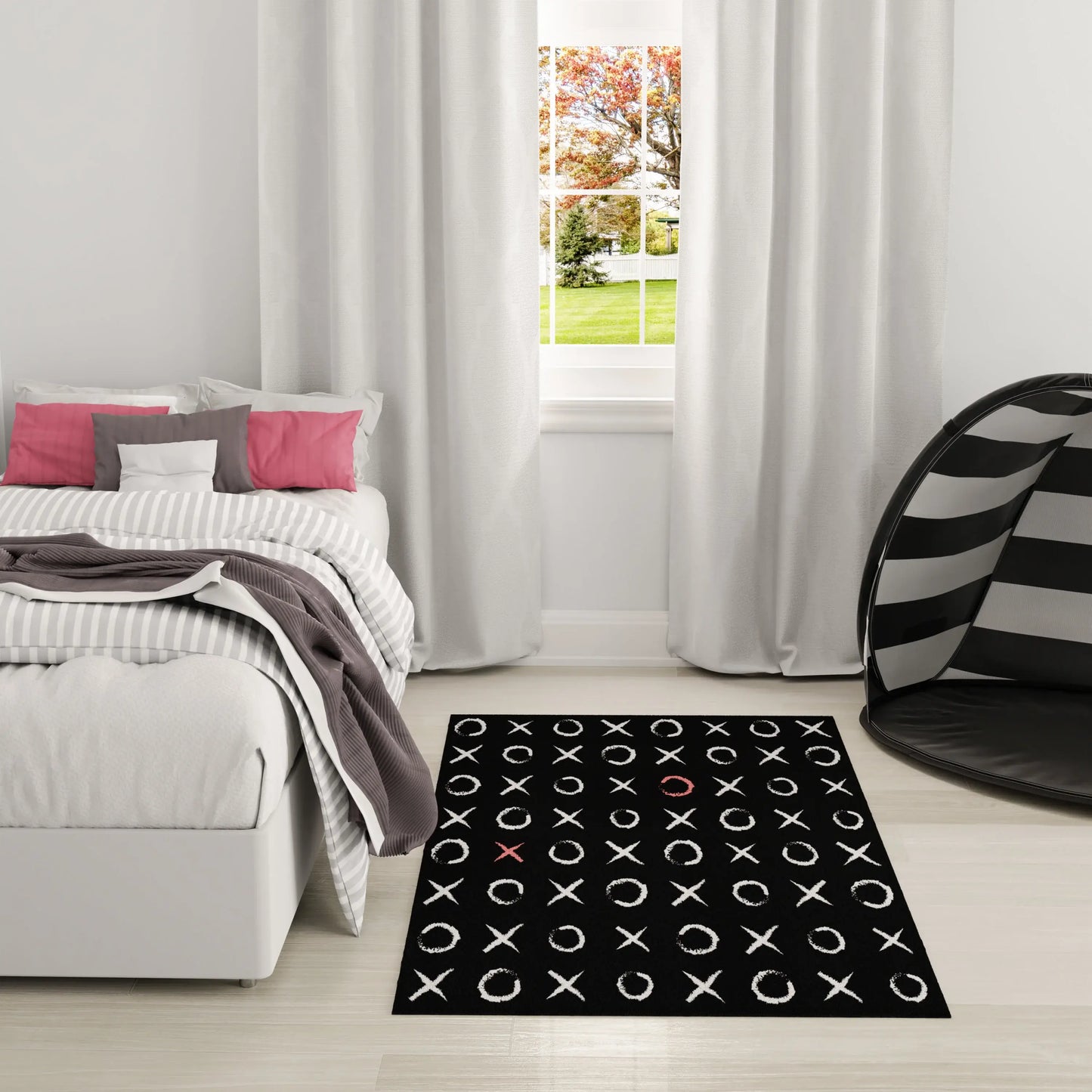 4' X 6' Black And White XOXO Youthful Washable Area Rug - Homeroots - Flyclothing LLC