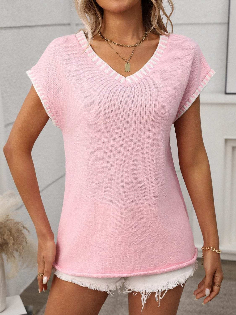 Contrast Trim V-Neck Short Sleeve Knit Top - Trendsi - Flyclothing LLC