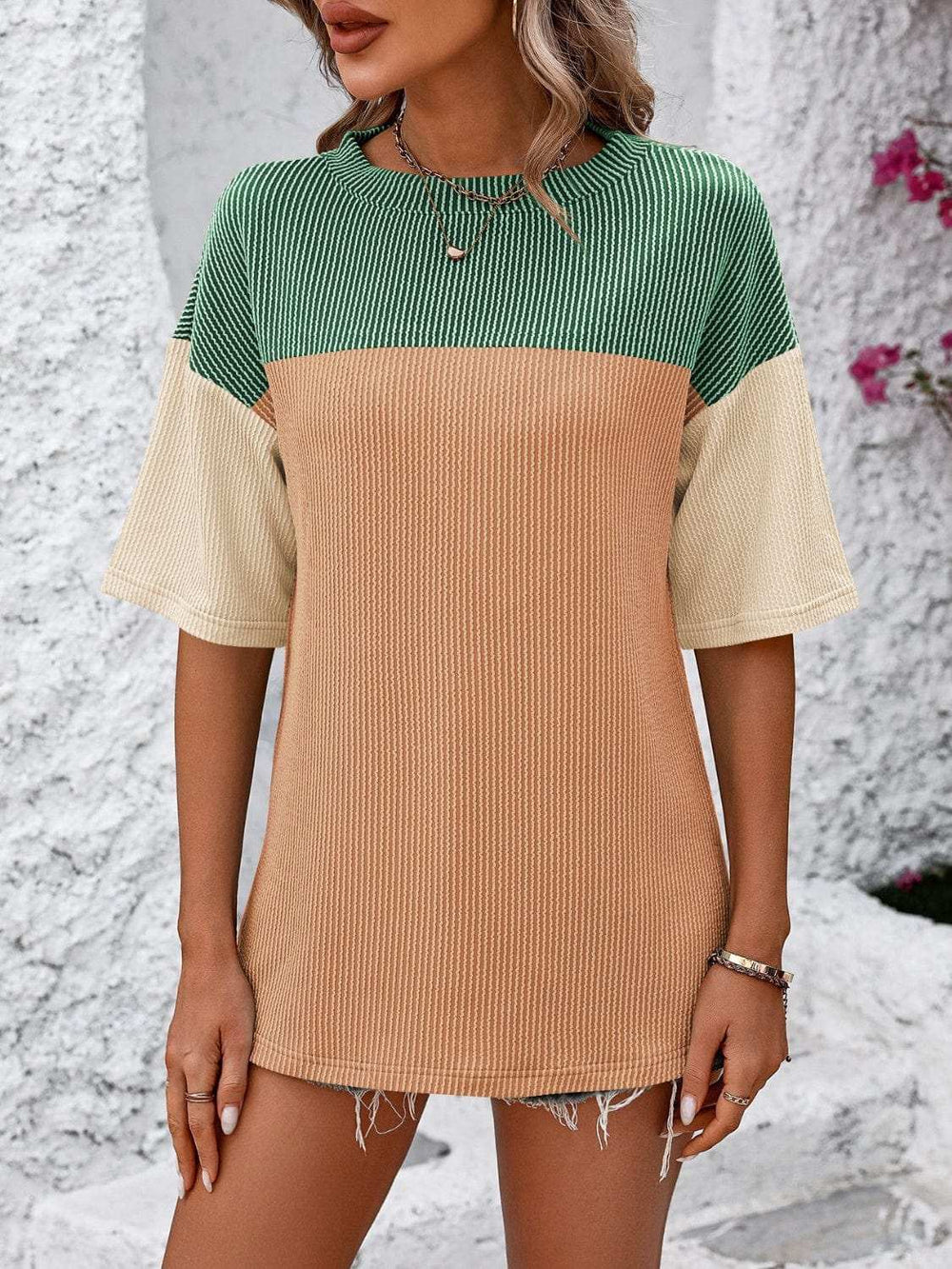 Color Block Round Neck Half Sleeve T-Shirt - Trendsi - Flyclothing LLC