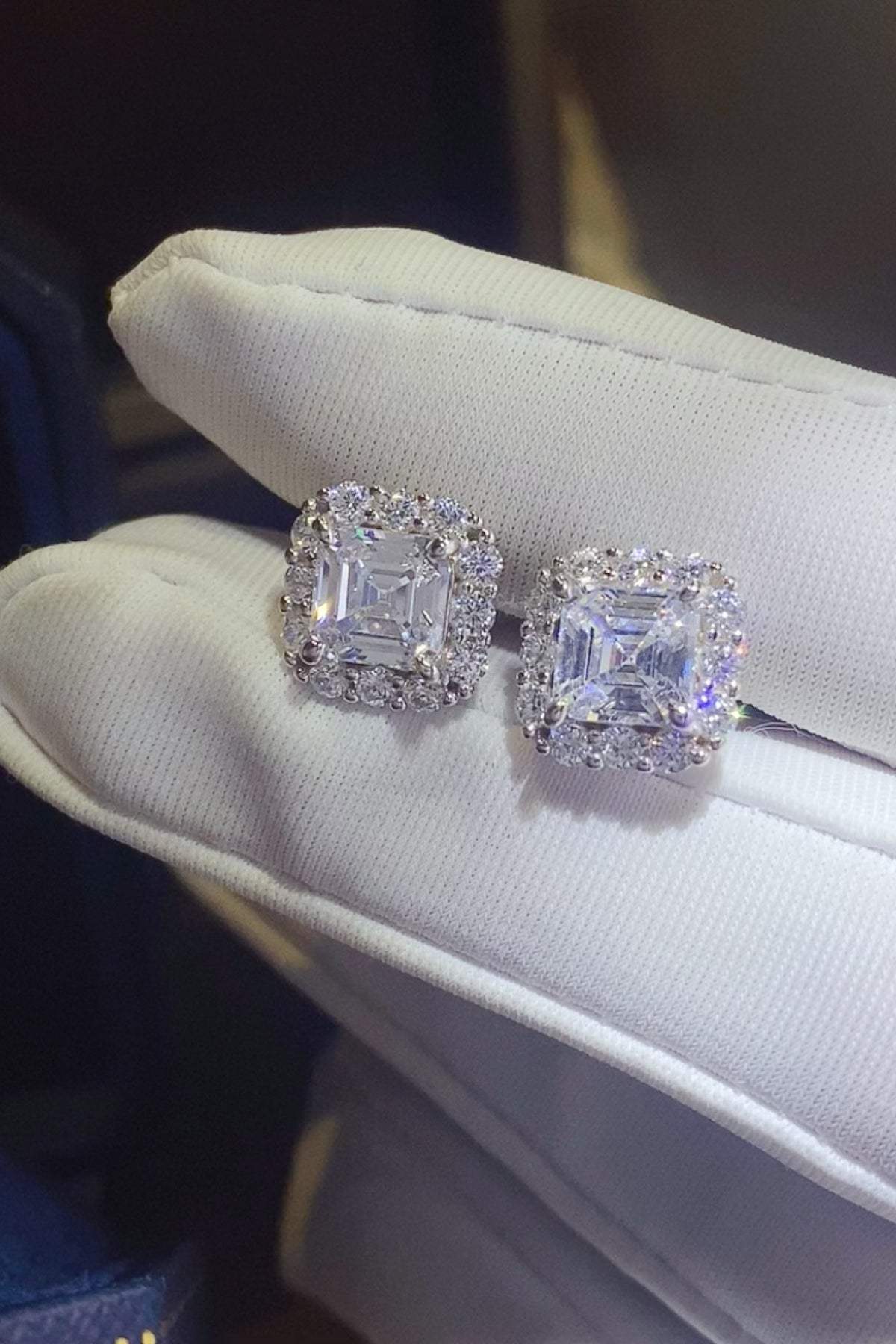 2 Carat Moissanite 925 Sterling Silver Stud Earrings - Trendsi - Flyclothing LLC