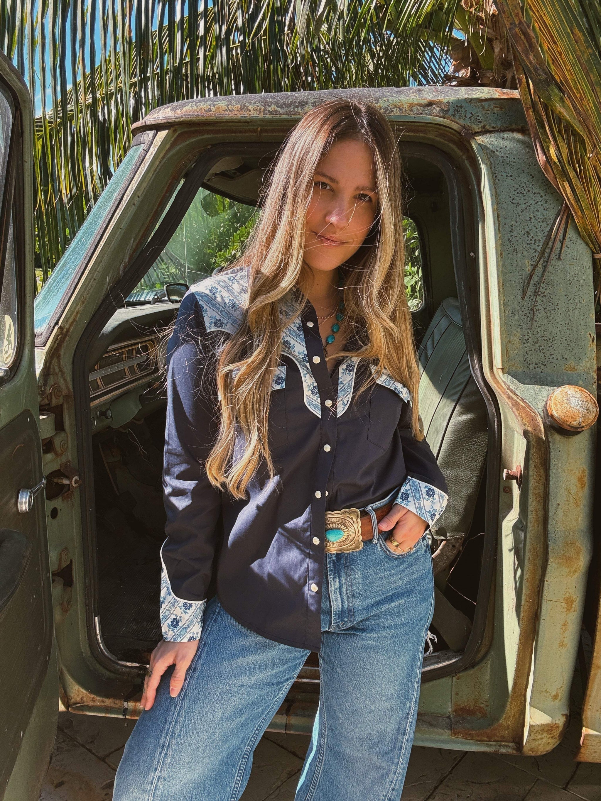 John Wayne Western Pearl Snap Button Up Top In Denim Blue - Lil Bee's Bohemian - Flyclothing LLC