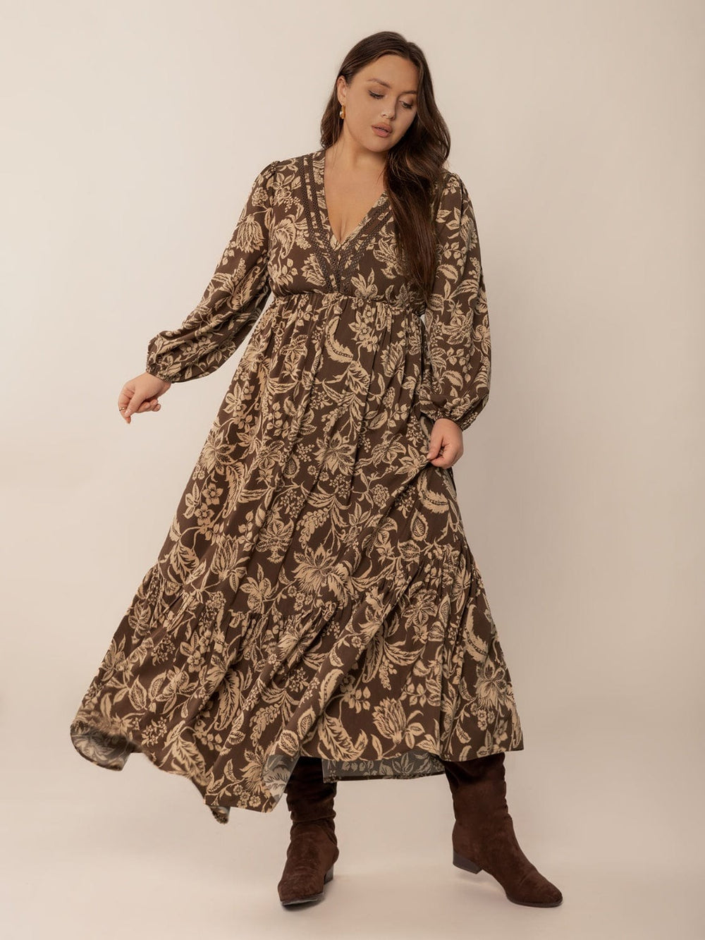 Plus Size Printed V-Neck Balloon Sleeve Maxi Dress - Trendsi