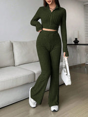 Conjunto de pantalón y camiseta de manga larga con cremallera