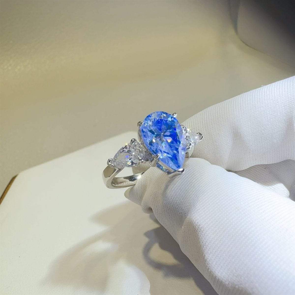 2 Carat 925 Sterling Silver Moissanite Teardrop Shape Ring - Trendsi - Flyclothing LLC