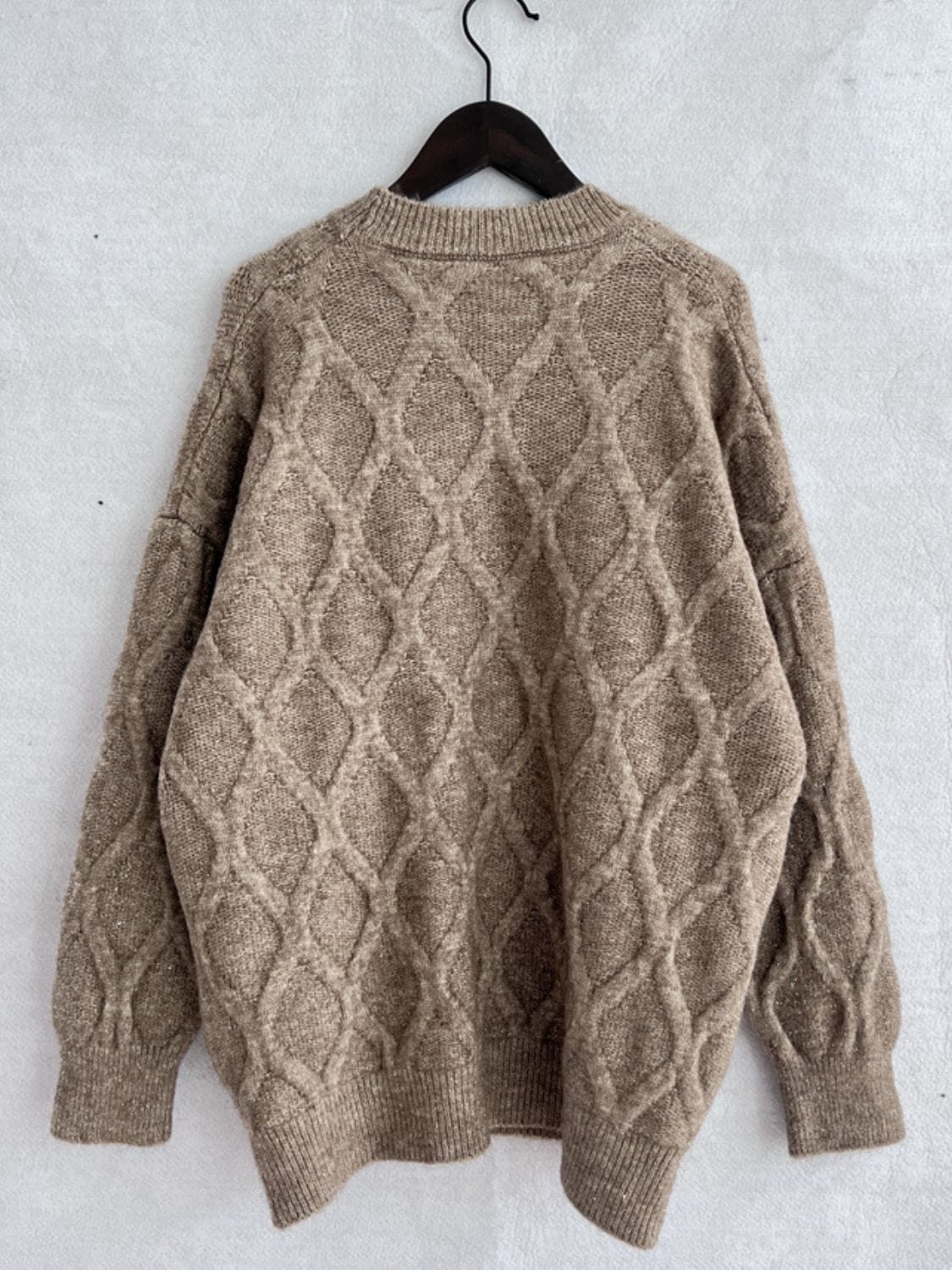 Diamond Round Neck Long Sleeve Sweater - Trendsi