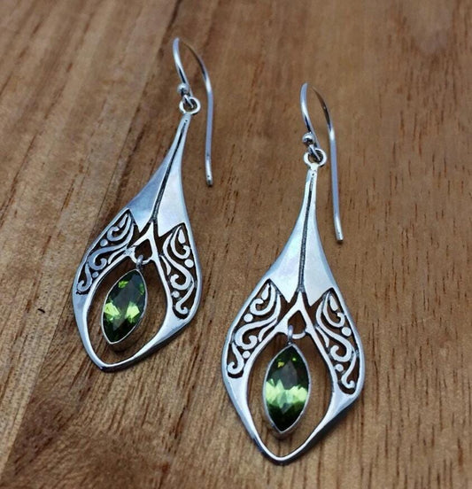 Alloy Rhinestone Cutout Earrings - Trendsi