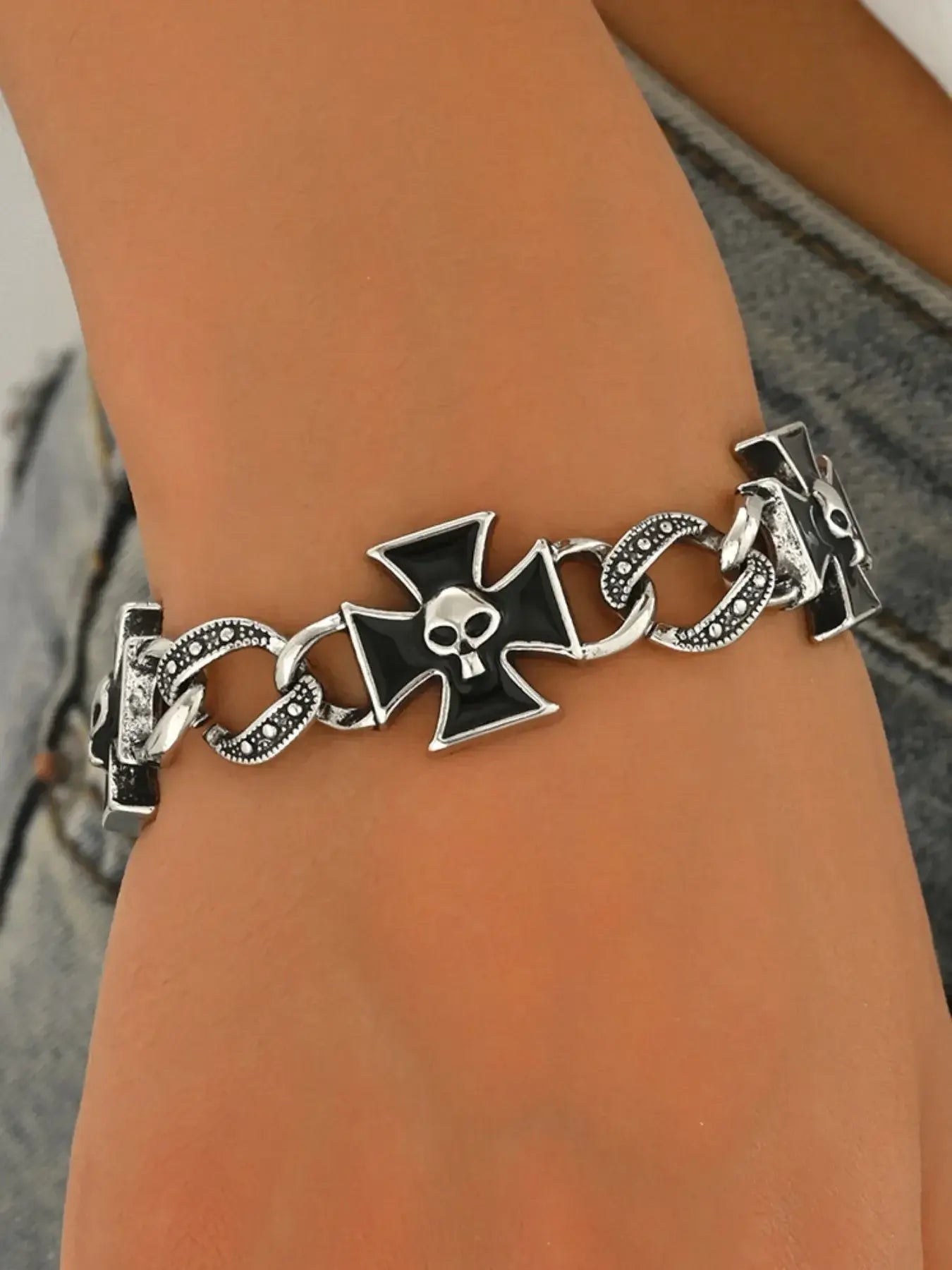 Gothic Skull Cross Chain Bracelet - Trendsi - Flyclothing LLC