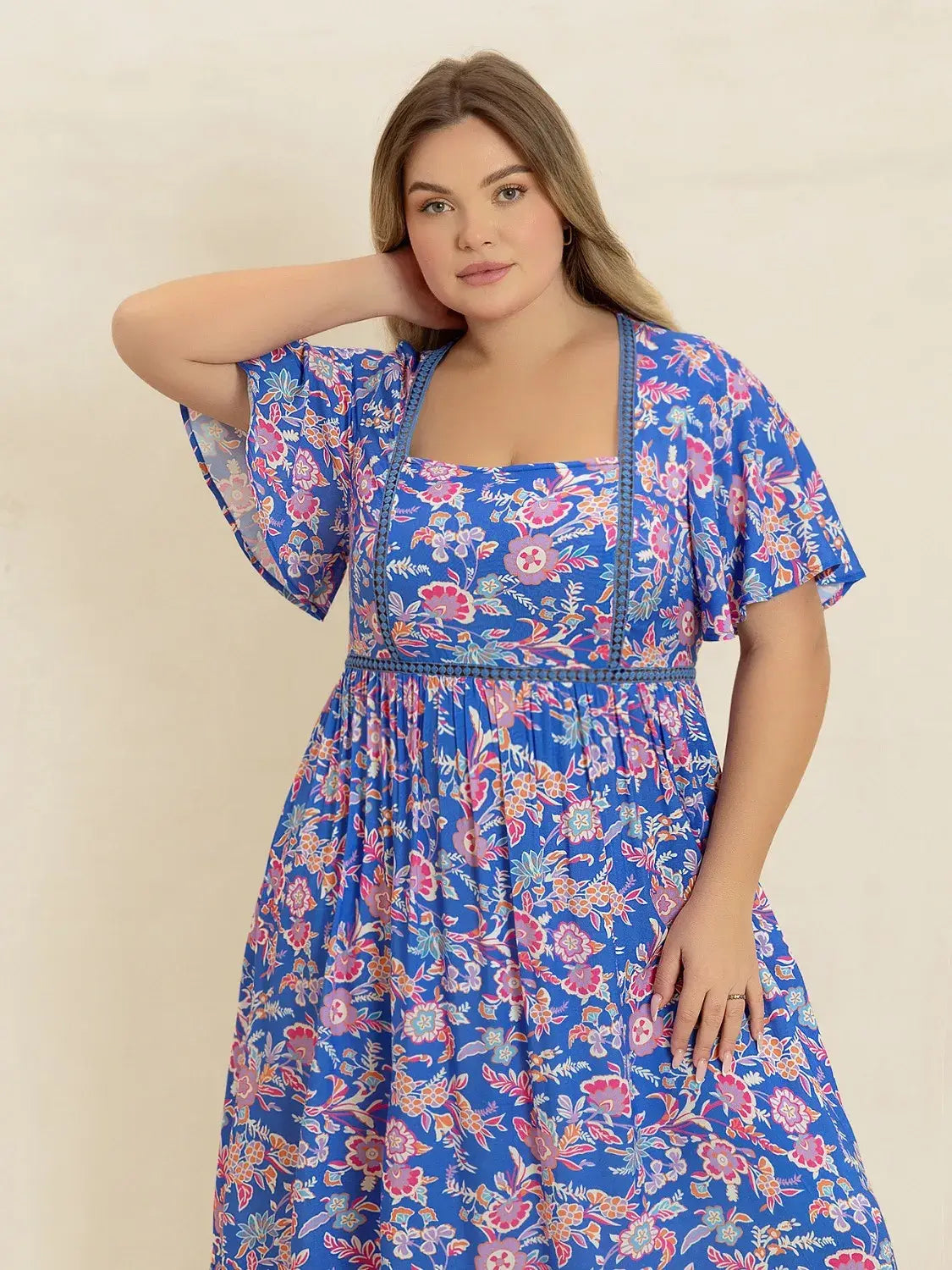 Plus Size Ruched Printed Short Sleeve Dress - Trendsi - Flyclothing LLC