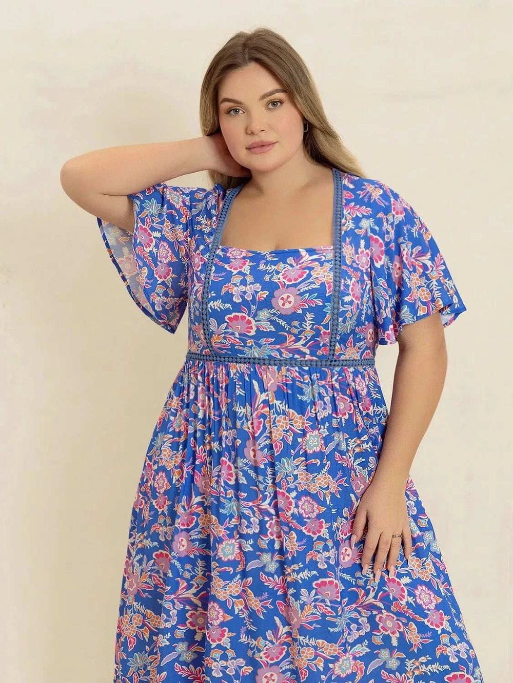 Plus Size Ruched Printed Short Sleeve Dress - Trendsi - Flyclothing LLC