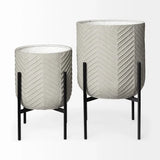 Set of Two Black Metal 20 Ounce Round Pot Planters - Homeroots - Flyclothing LLC