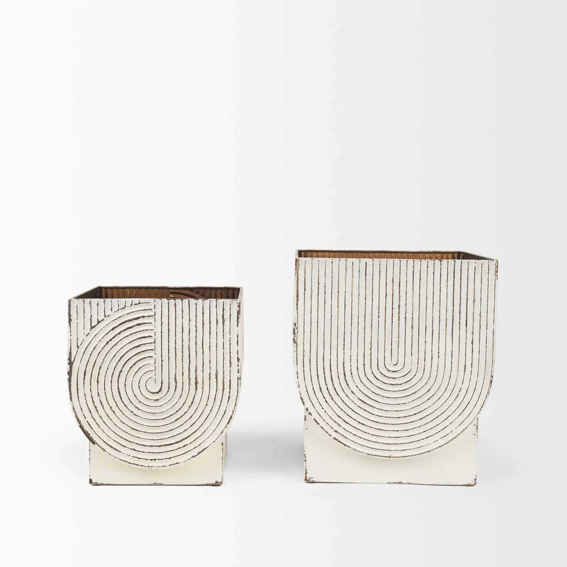 Set of Two White Metal 20 Ounce Rectangular Pot Planters - Homeroots - Flyclothing LLC