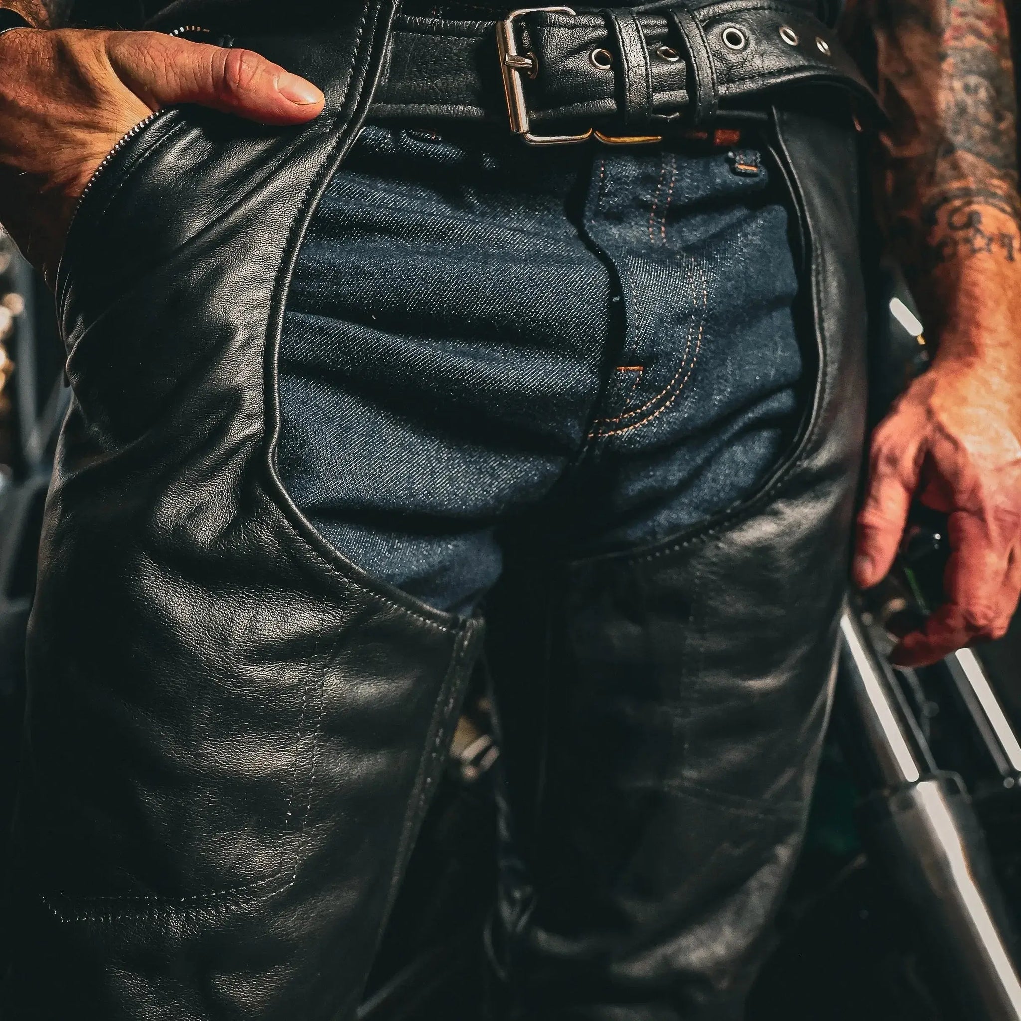 Maverick - Unisex Ultra 4-Pocket Chaps with Spandex - Unik Just for Bikers - Flyclothing LLC