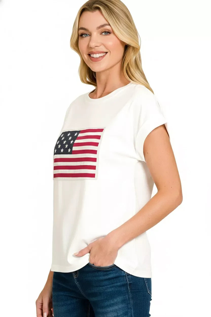Zenana Full Size US Flag Round Neck Short Sleeve T-Shirt Plus Size - Trendsi - Flyclothing LLC