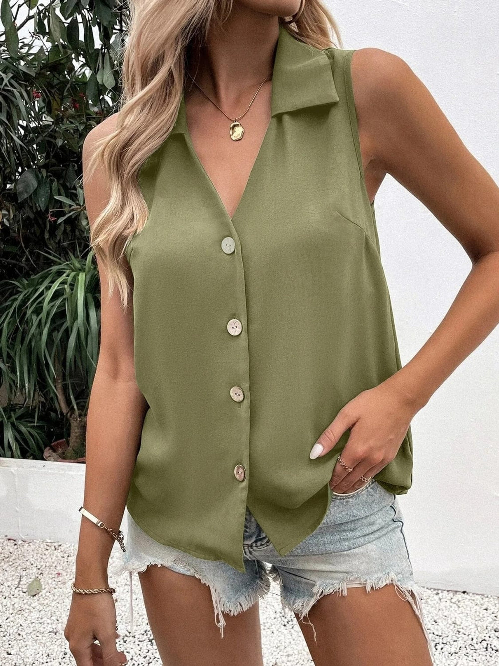 Johnny Collared Button Up Sleeveless Top - Trendsi
