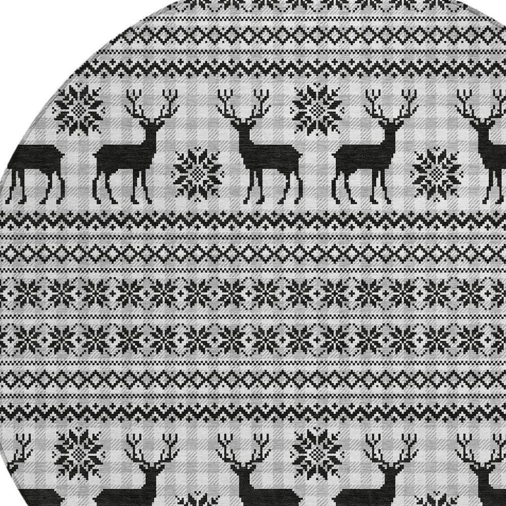 8' Silver Black And Ivory Round Deer Washable Indoor Outdoor Area Rug - Homeroots - Flyclothing LLC