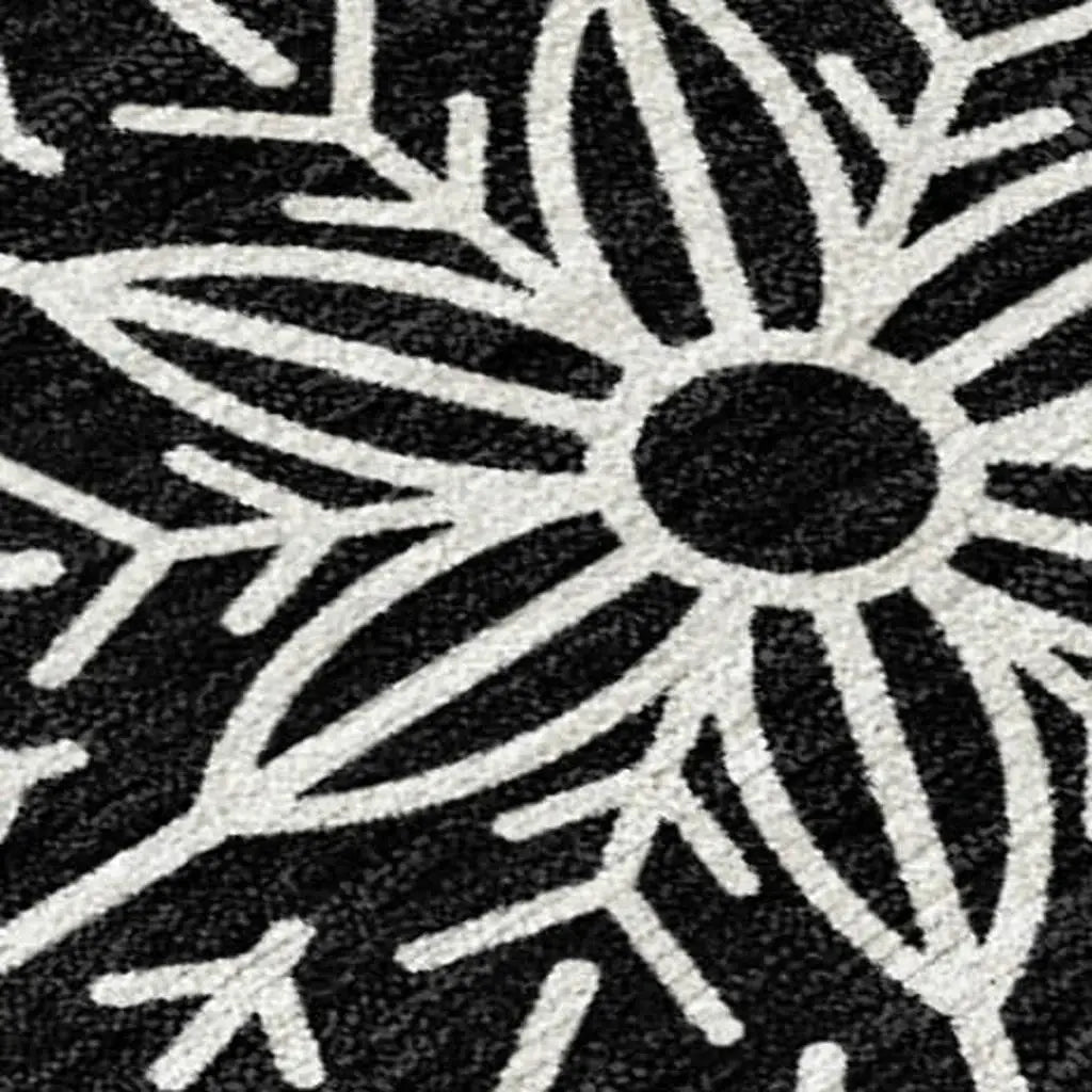 8' X 10' Black Gold And Gray Snowflake Washable Indoor Outdoor Area Rug - Homeroots - Flyclothing LLC