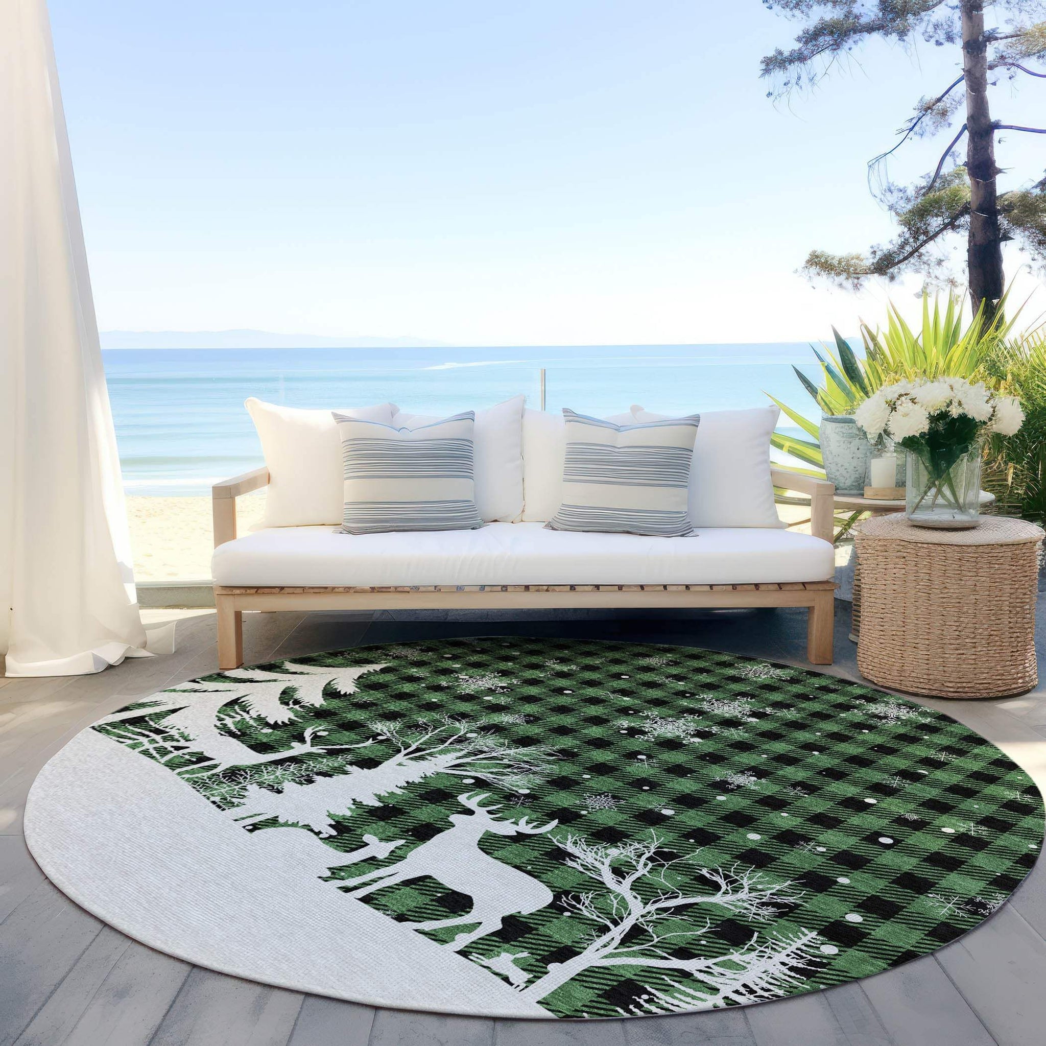8' Green Black And Ivory Round Plaid Washable Indoor Outdoor Area Rug - Homeroots - Flyclothing LLC