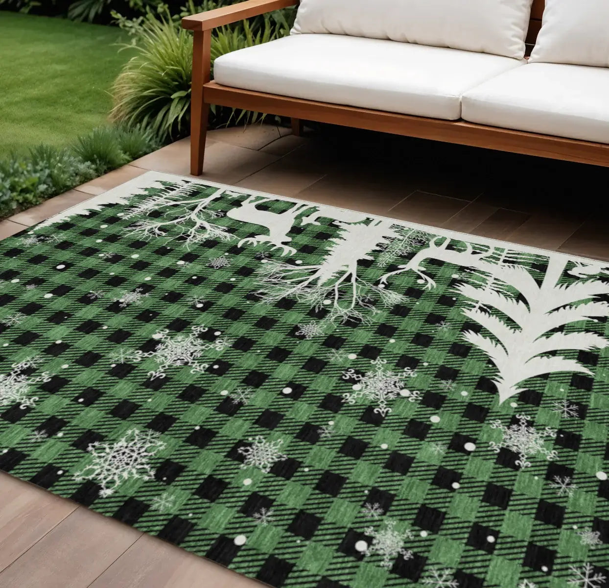 9' X 12' Green Black And Ivory Plaid Washable Indoor Outdoor Area Rug - Homeroots - Flyclothing LLC