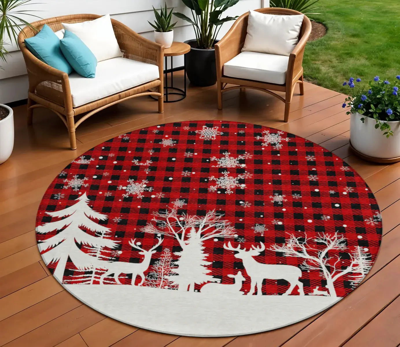 8' Red Black And Ivory Round Plaid Washable Indoor Outdoor Area Rug - Homeroots - Flyclothing LLC