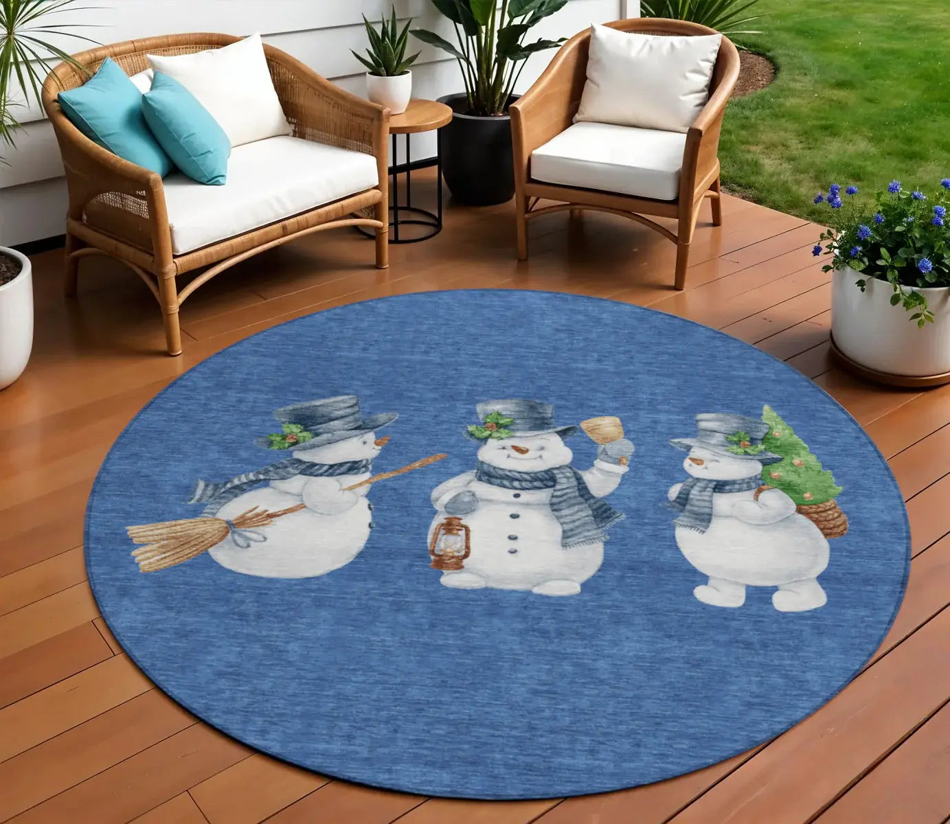 8' Navy Blue Denim Blue And Ivory Round Snowmen Washable Indoor Outdoor Area Rug - Homeroots - Flyclothing LLC