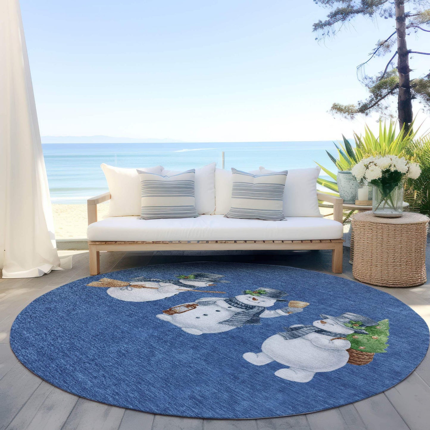 8' Navy Blue Denim Blue And Ivory Round Snowmen Washable Indoor Outdoor Area Rug - Homeroots - Flyclothing LLC