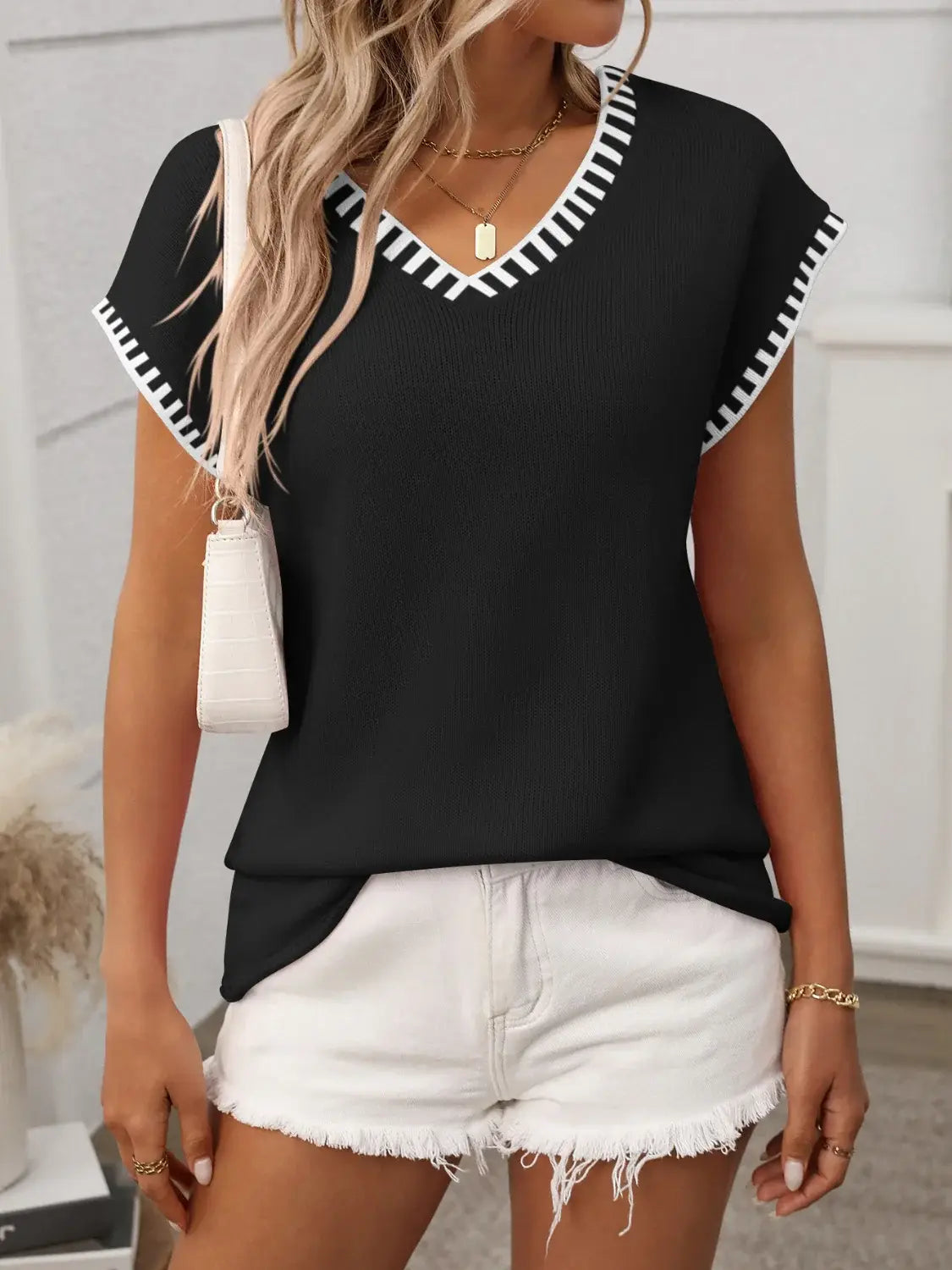 Contrast Trim V-Neck Short Sleeve Knit Top - Trendsi - Flyclothing LLC
