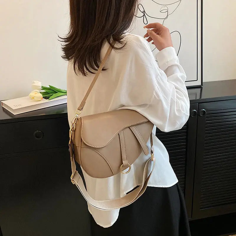 AWST Int'l Saddle Shoulder Handbag - Breeches.com - Flyclothing LLC