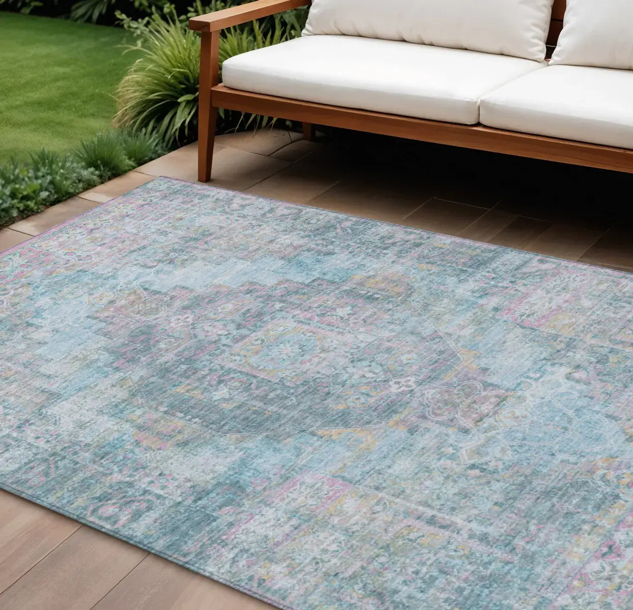 8' X 10' Blue And Pink Medallion Washable Indoor Outdoor Area Rug - Homeroots - Flyclothing LLC