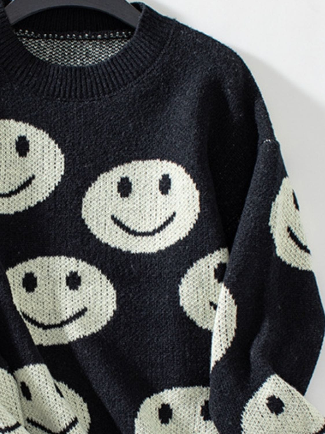 Smile Pattern Round Neck Long Sleeve Sweater - Trendsi