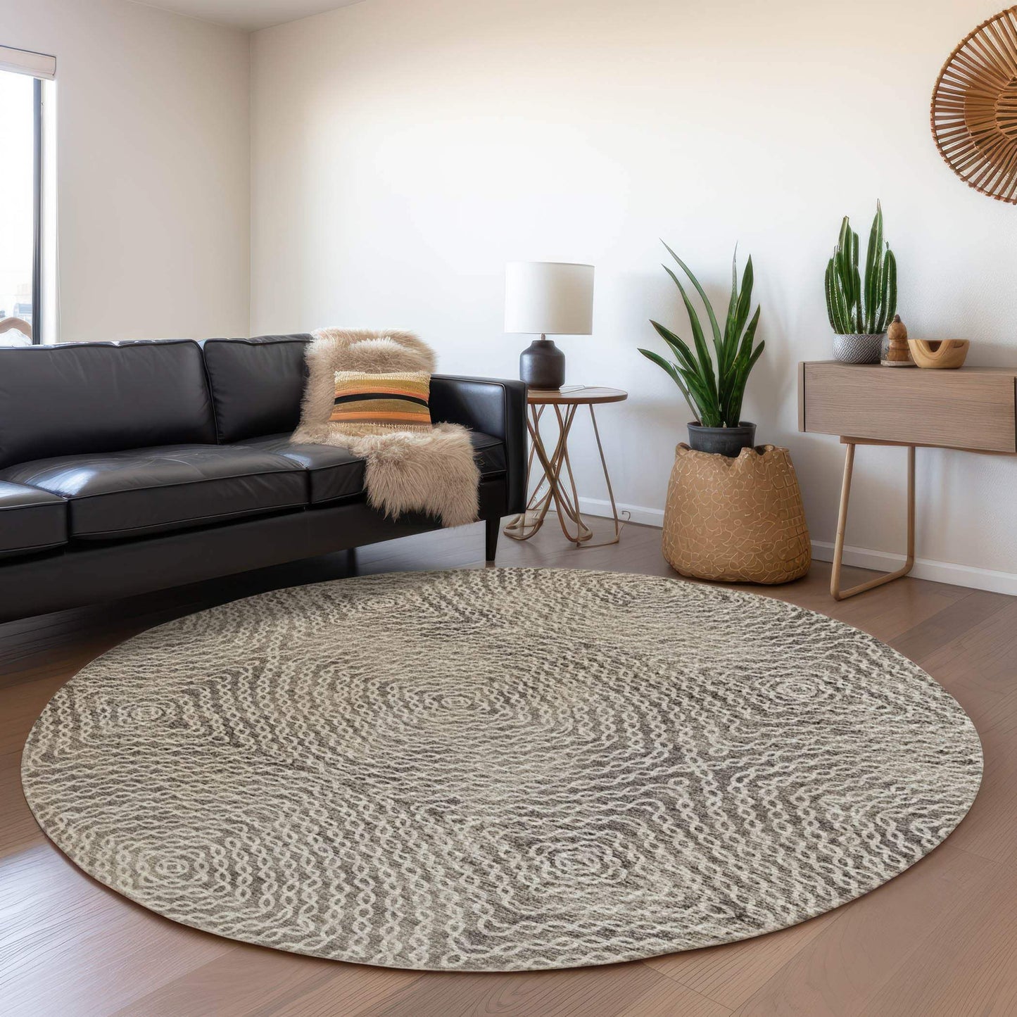 8' Coffee And Beige Geometric Washable Round Rug With UV Protection - HomeRoots - Flyclothing LLC