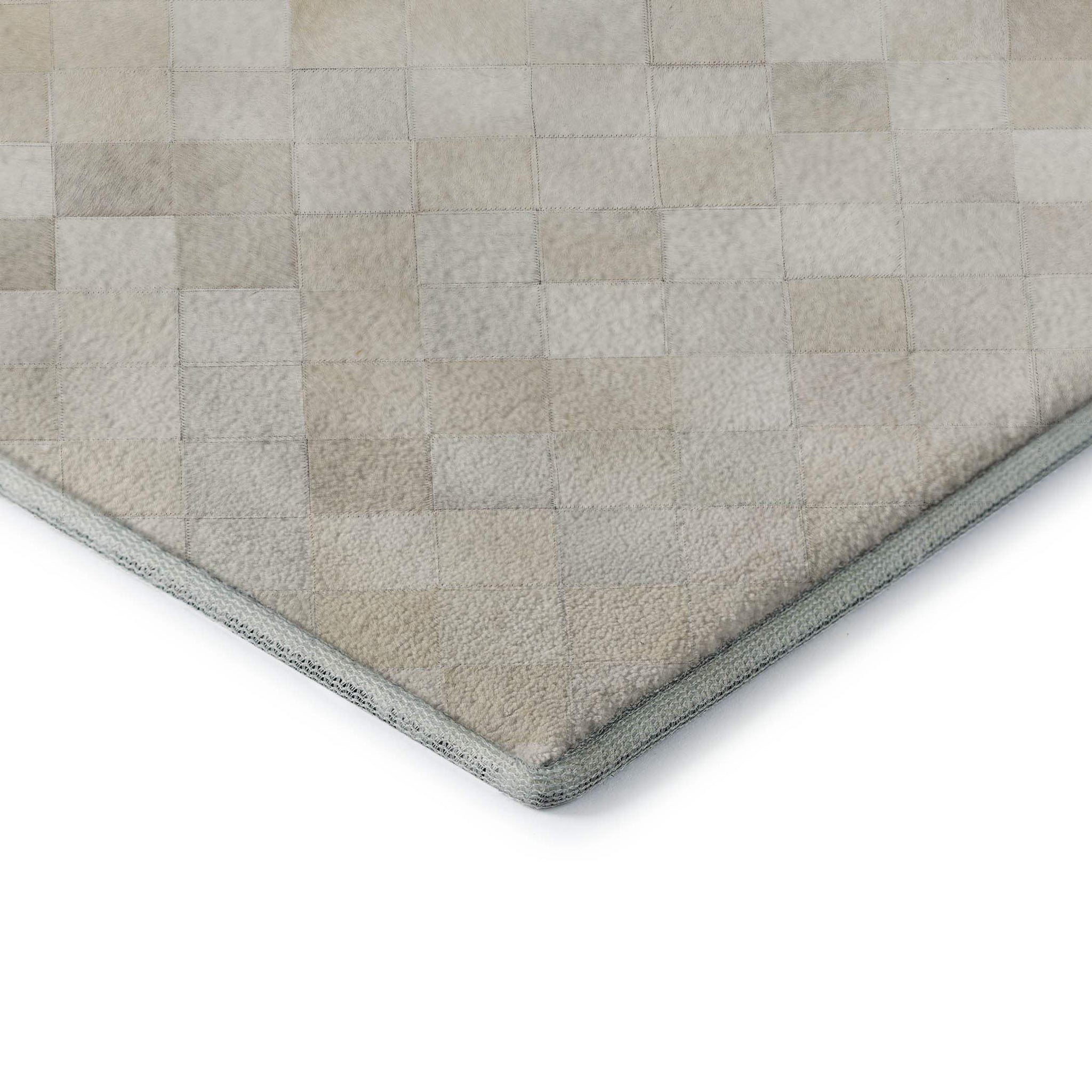 5' X 8' Ivory And Gray Diamond Washable Area Rug With UV Protection - HomeRoots - Flyclothing LLC